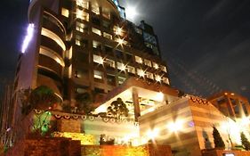 Wiz Hotel